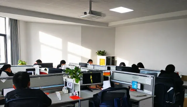 研学旅行接待效率提升：人工与系统化管理的取舍